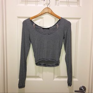 Brandy Melville Cropped & Striped Long-Sleeved Top